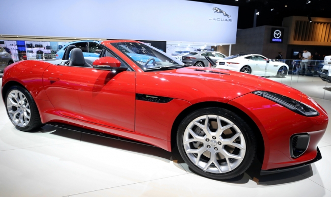 Brüksel Otomobil Fuarı kapılarını açtı